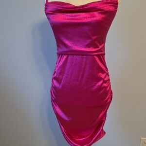 Windsor Strapless Magenta Dress